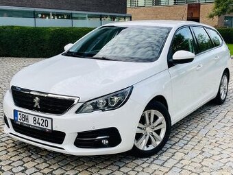 Peugeot 308 1.5HDi ROK 2020 MANUÁL LED CARPLAY SENZORY