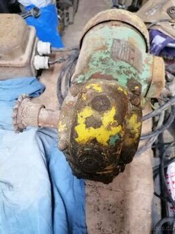 El. motor s převodovkou