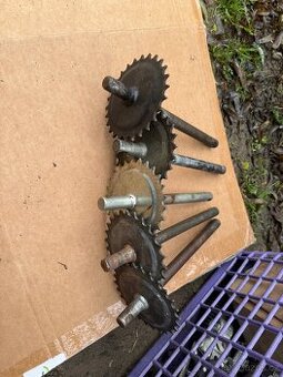 Babetta 210/215 hřídel šlapání