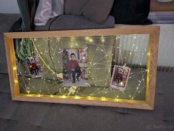 Dřevěné obrazy na zakázku svítící s količkama