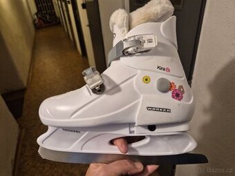 Dívčí brusle