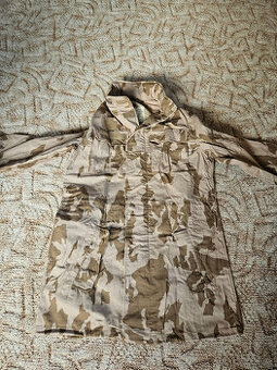 Vojenský pouštní kabát