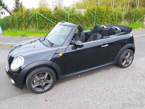 Mini Cooper Cabrio 1.6 r.v.2010 90Kw top stav