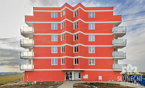 Pronájem bytu 2+kk s krytým parkovacím stáním, 62 m², Uhersk