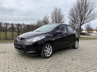 Mazda 2 1.3 55 kW, 124tkm, benzín, klimatizace