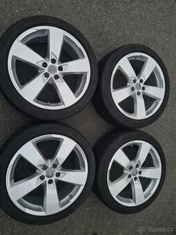 Audi S6 255/40 R20 originál ALU kola C8