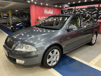 Škoda Octavia II Elegance 1,6MPI, PERFEKTNÍ STAV