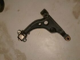 Citroen Jumper, Peugeot Boxer,predni rameno
