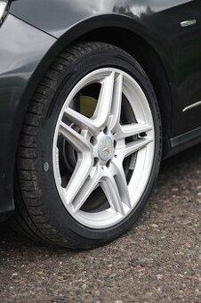 Alu kola originál Mercedes AMG