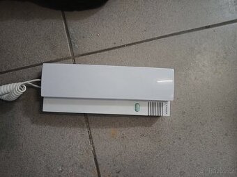 Domácí telefon