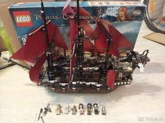 LEGO Piráti z Karibiku 4195 Pomsta královny Anny - 1