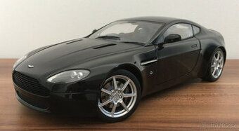 1:18 Rarita Aston Martin V8 Vantage od AutoArt