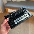 Prodávám Synth: MC-101 Roland