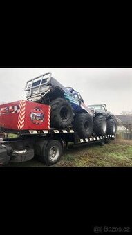 Monster truck show