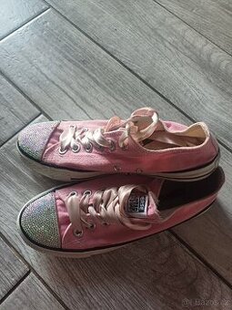 Damske tenisky Converse vel.38