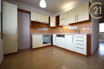 Pronájem bytu 3+1 75 m², Vinařská, Mikulov, balkón, sklep