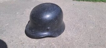 Německá helma M40 vel 66 - 1