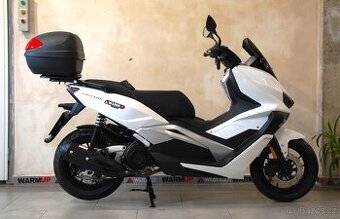Motorro EasyMax 125i - kupováno nové u nás,1.maj,krásný stav