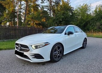 Mercedes-Benz Klasa A 220 4-Matic AMG Line 7G-DCT
