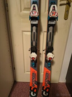 sjezdové lyže Vollk