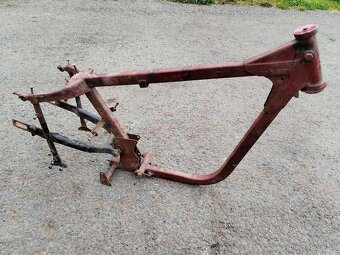 Rám Jawa 250 350 Panelka