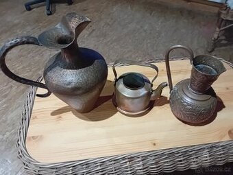 Měděný džbán, konvice
