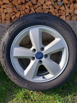 4 Zimní pneumatiky na Ford focus