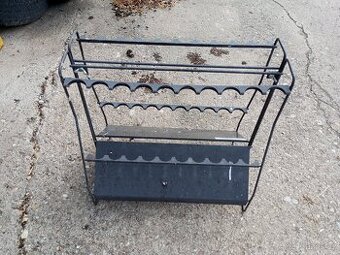 prodám 2 stojany na pruty