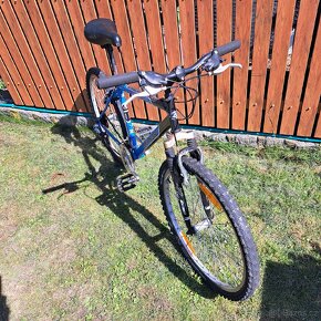 Pánské horské jizdní kolo.