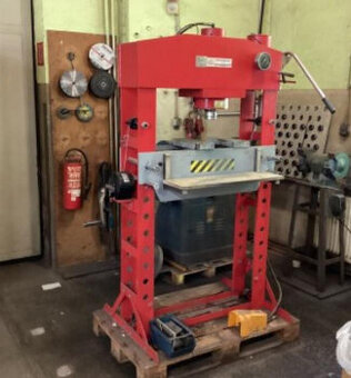 Lisy - hydraulické WP 75H