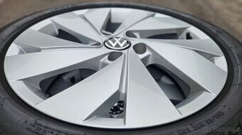 VW Belmont 17" 5x112 originál + pneu Pirelli – sad