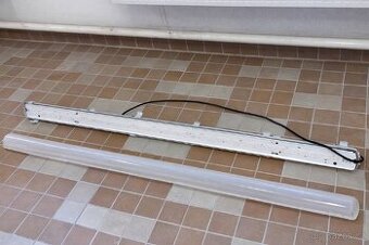 LED svítidlo Trevos PRIMA LED 1.5 ft (157 cm)