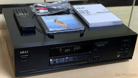 AKAI CD-37 Stereo CD Player +DO / Dual DAC/Optical