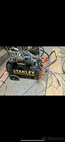 Kompresor Stanley Fatmax 100L objem