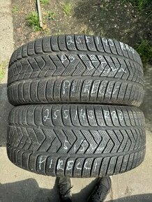Zimní pneu 2x255/45 R20 Pirelli