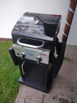 plynovy char broil