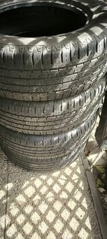 4 ks pneu Continental Cross Contact 215/65/16 za 400