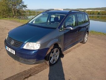 VW Touran 2.0 TDI BKD 2005
