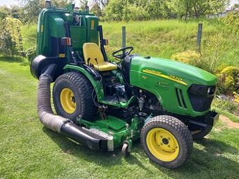 Traktor John Deere 2520 HST