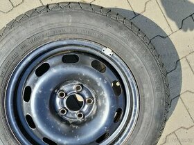 Octavia 1 pneu 195/65 R15 Continental super contact