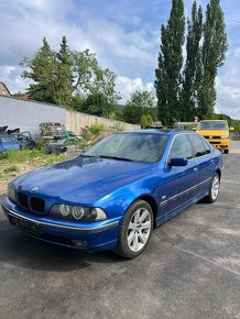 Náhradní dily BMW E39 2.5tds Estoriblau