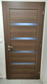 Dveře 210 x 90 + obložky