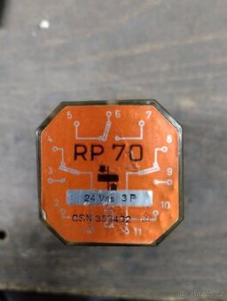Pomocné relé RP70 - 1