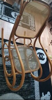 Houpaci křeslo TON thonet