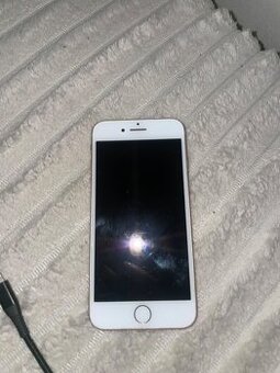 Prodám iphone 8