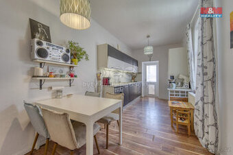Prodej bytu 3+1, 73 m², Plzeň, ul. sady 5. května
