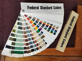 FAN DECK Federal standard Colors-595a r.1984 - 1