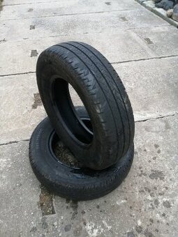 Pneu 205 /75R 16C