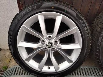 Zimní alu sada Škoda Superb III 18" 5x112