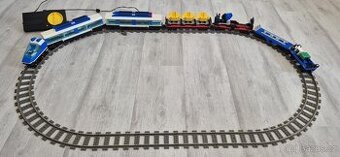 LEGO 4560,4561 9V VLAK + vagóny